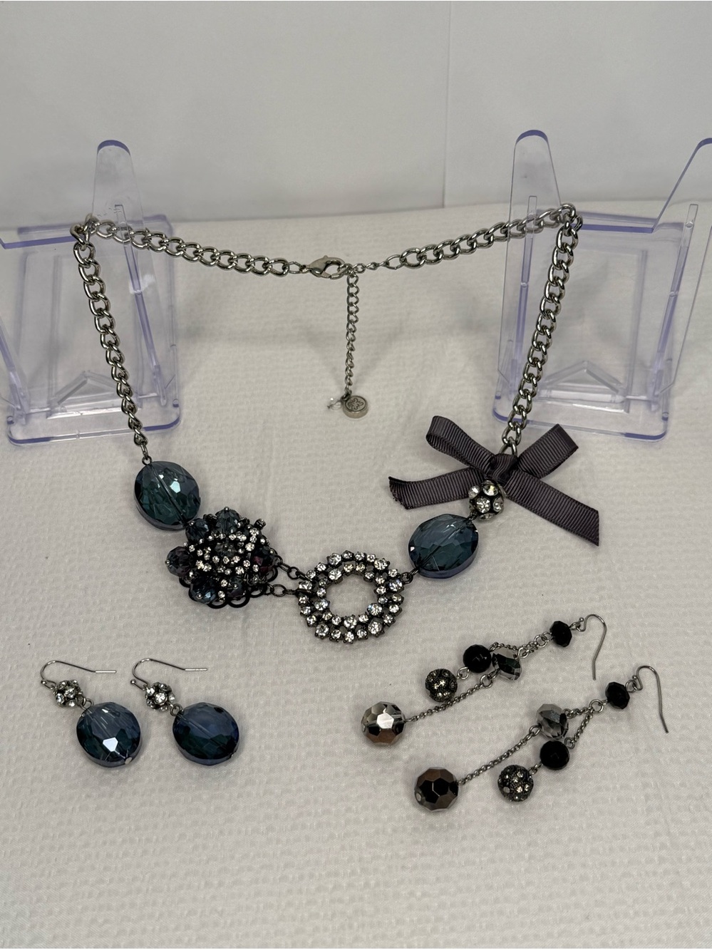 Crystal and Rhinestone Silver  Necklace and Earring Set - Blue and Gray